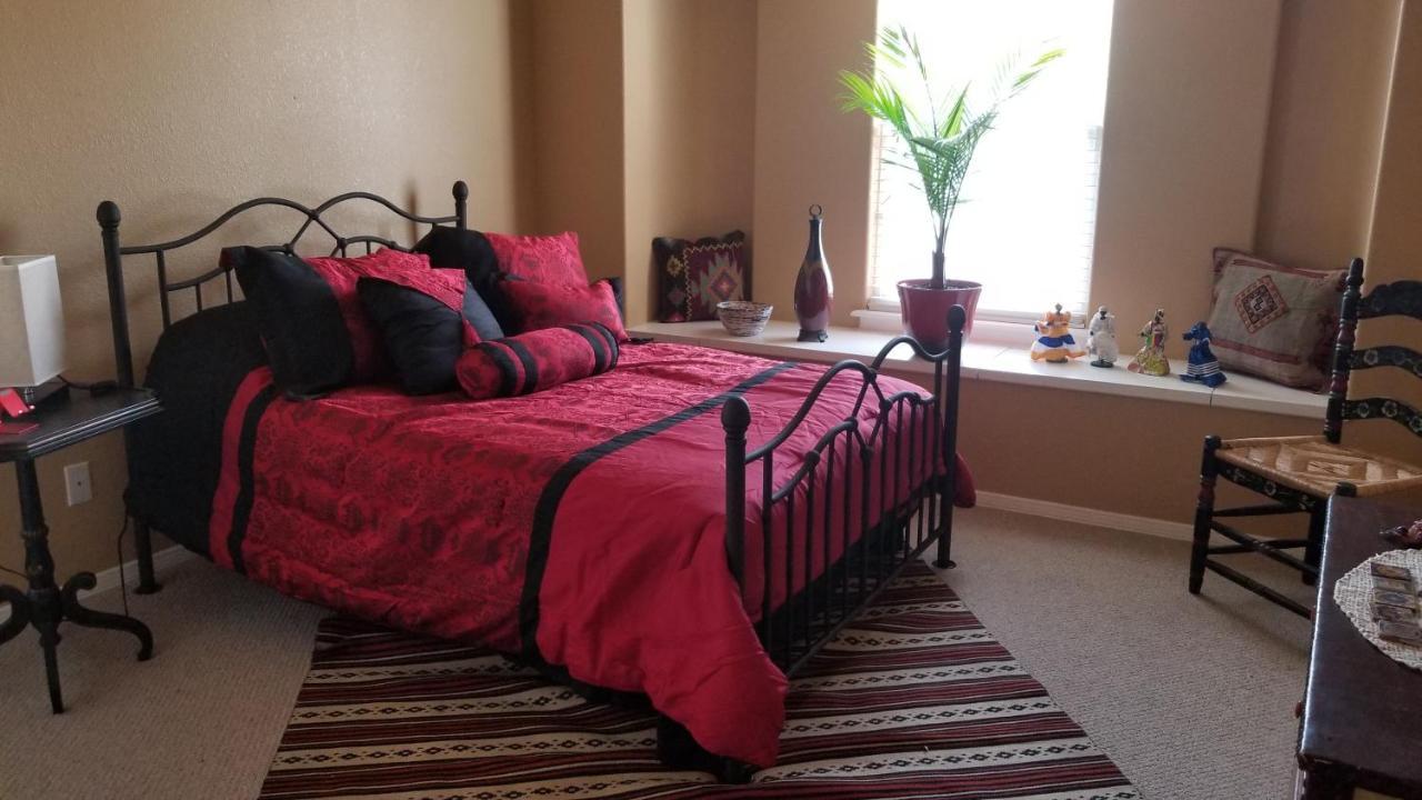 The Perfect Place . . . Here It Is! Las Cruces Luaran gambar