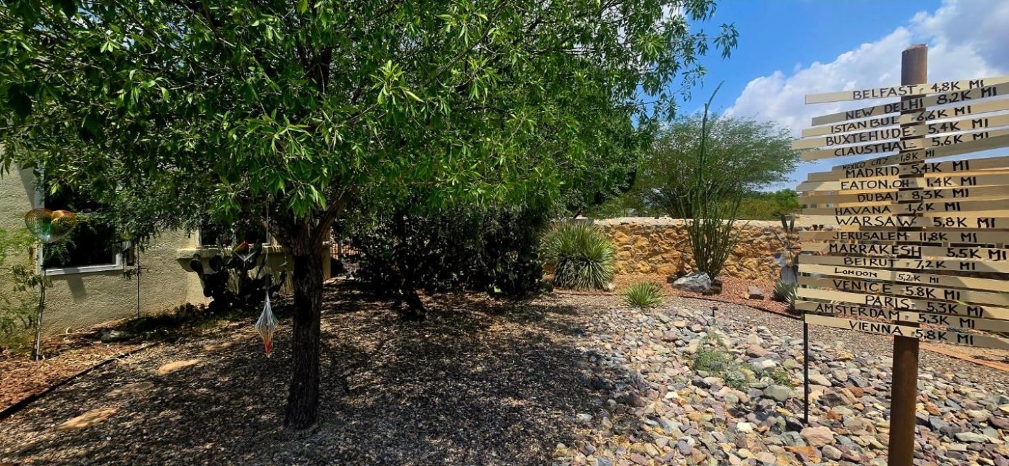 The Perfect Place . . . Here It Is! Las Cruces Luaran gambar