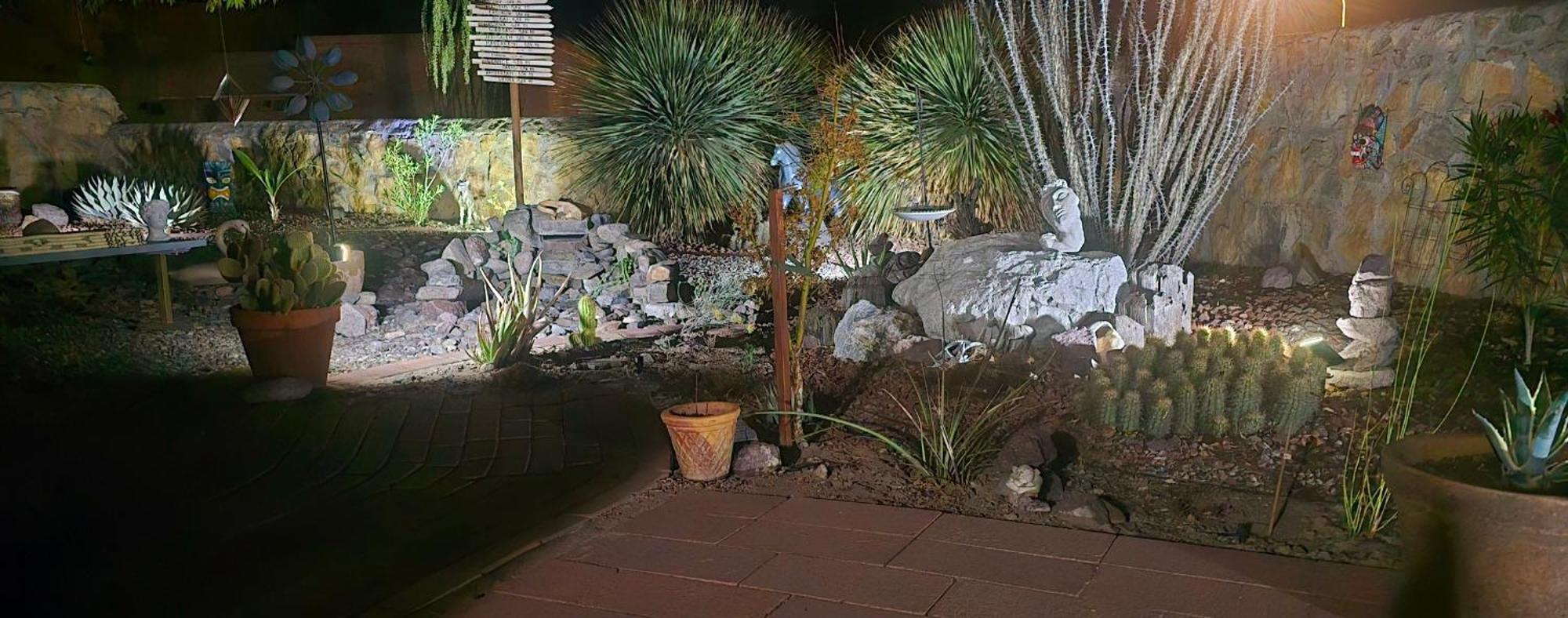 The Perfect Place . . . Here It Is! Las Cruces Luaran gambar